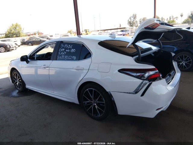 4T1T11AK8PU836248 Toyota CAMRY SE