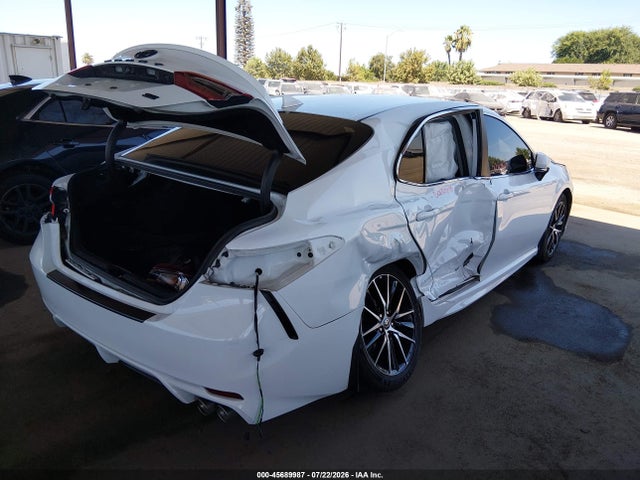 4T1T11AK8PU836248 Toyota CAMRY SE