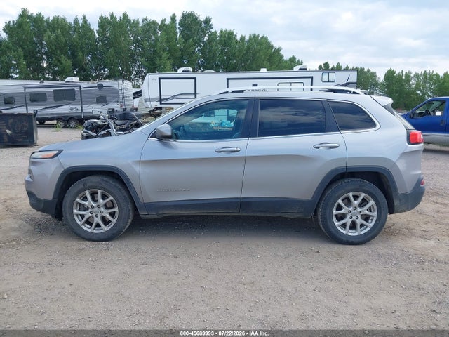 Продажа на аукционе авто 2016 Jeep Cherokee Latitude, vin: 1C4PJMCS6GW162982, номер лота: 45689993