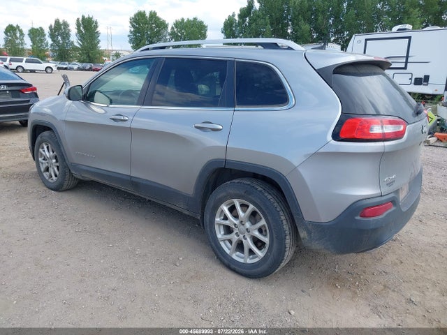 Продажа на аукционе авто 2016 Jeep Cherokee Latitude, vin: 1C4PJMCS6GW162982, номер лота: 45689993