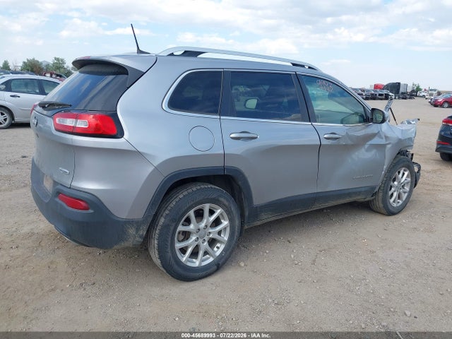 Продажа на аукционе авто 2016 Jeep Cherokee Latitude, vin: 1C4PJMCS6GW162982, номер лота: 45689993