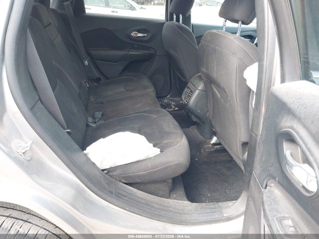 Продажа на аукционе авто 2016 Jeep Cherokee Latitude, vin: 1C4PJMCS6GW162982, номер лота: 45689993
