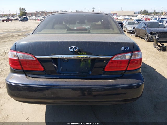 2001 Infiniti I30 Luxury მანქანა იყიდება აუქციონზე, vin: JNKCA31A81T022605, აუქციონის ნომერი: 45689994
