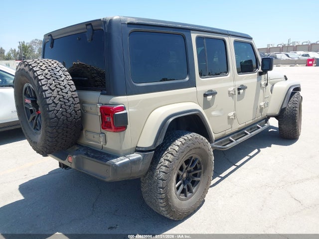 1C4HJXEG7NW260592 Jeep Wrangler Unlimited Sahara 4x4