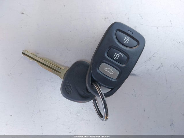 Продажа на аукционе авто 2011 Hyundai Elantra Gls, vin: 5NPDH4AE9BH000404, номер лота: 45690003