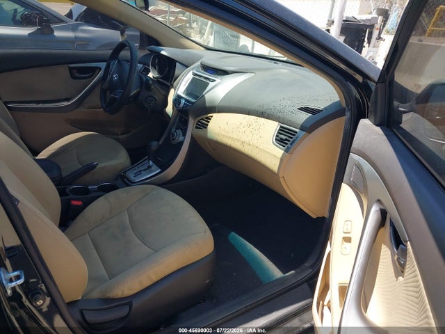Продажа на аукционе авто 2011 Hyundai Elantra Gls, vin: 5NPDH4AE9BH000404, номер лота: 45690003