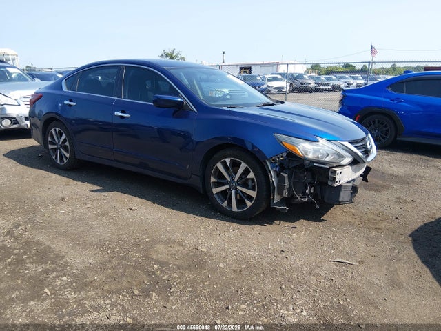 Продажа на аукционе авто 2017 Nissan Altima 2.5 Sr, vin: 1N4AL3AP5HC493120, номер лота: 45690048