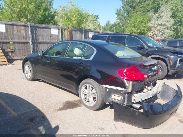 45690058 :رقم المزاد ، JN1CV6AR8FM524628 vin ، 2015 Infiniti Q40 مزاد بيع