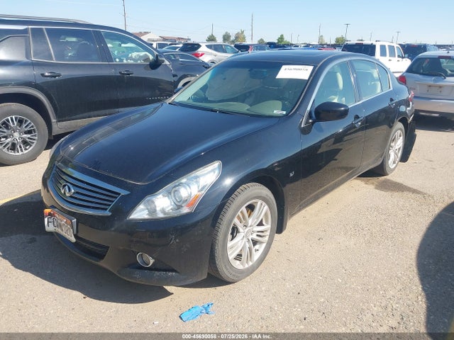 45690058 :رقم المزاد ، JN1CV6AR8FM524628 vin ، 2015 Infiniti Q40 مزاد بيع