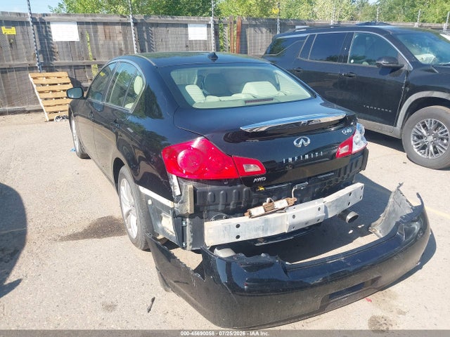 45690058 :رقم المزاد ، JN1CV6AR8FM524628 vin ، 2015 Infiniti Q40 مزاد بيع
