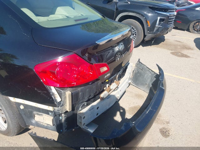 45690058 :رقم المزاد ، JN1CV6AR8FM524628 vin ، 2015 Infiniti Q40 مزاد بيع