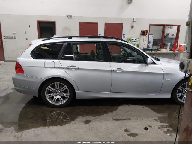 Продажа на аукционе авто 2007 Bmw 328xi, vin: WBAVT73517FZ36050, номер лота: 45690062