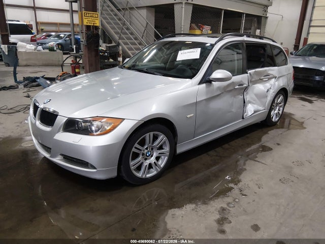 Продажа на аукционе авто 2007 Bmw 328xi, vin: WBAVT73517FZ36050, номер лота: 45690062