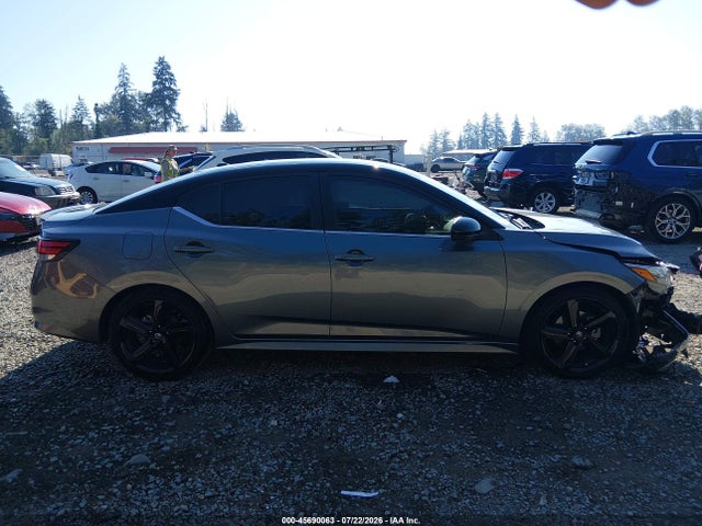 3N1AB8DV8NY256132 Nissan Sentra Sr Xtronic Cvt