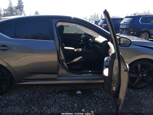 3N1AB8DV8NY256132 Nissan Sentra Sr Xtronic Cvt