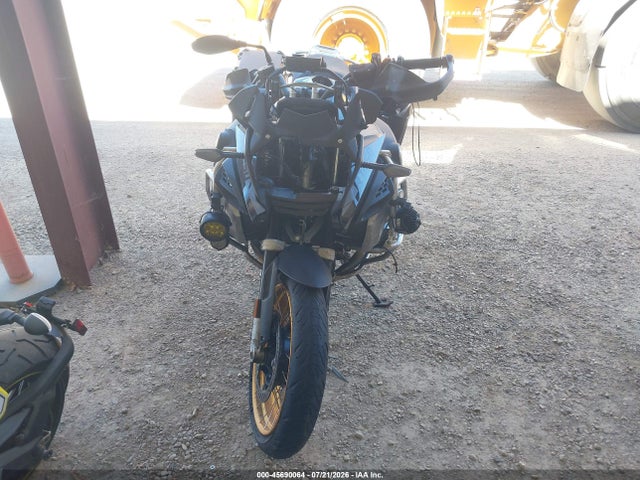 Aukcja sprzedaży 2023 Bmw R 1250 Gs Adventure, vin: WB10M1302P6H64753, numer aukcji: 45690064