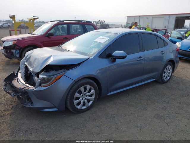 Toyota COROLLA LE 2020 5YFEPRAEXLP047210 Image 2
