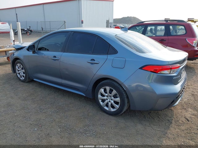 Toyota COROLLA LE 2020 5YFEPRAEXLP047210 Image 3