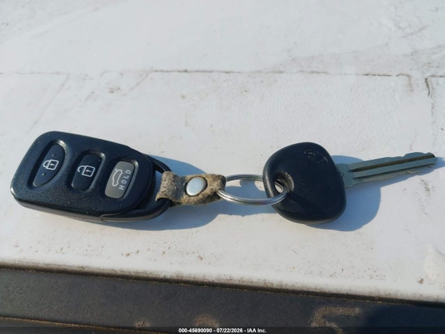 45690090 :رقم المزاد ، 5NPDH4AE0DH336994 vin ، 2013 Hyundai Elantra Gls مزاد بيع