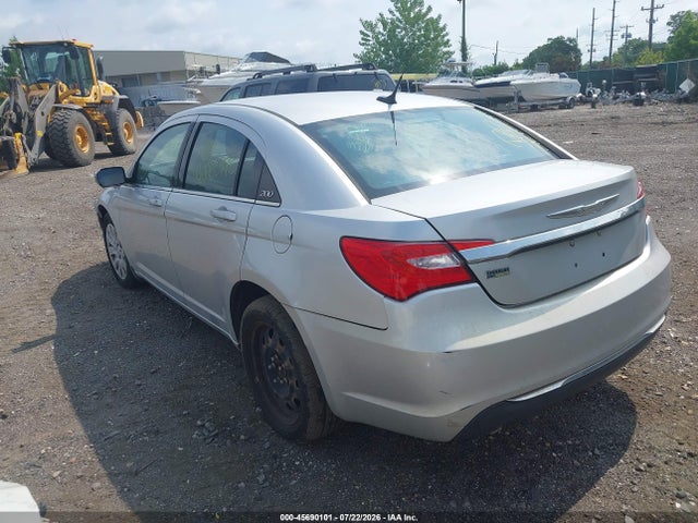 Aukcja sprzedaży 2011 Chrysler 200 Lx, vin: 1C3BC4FG5BN530972, numer aukcji: 45690101