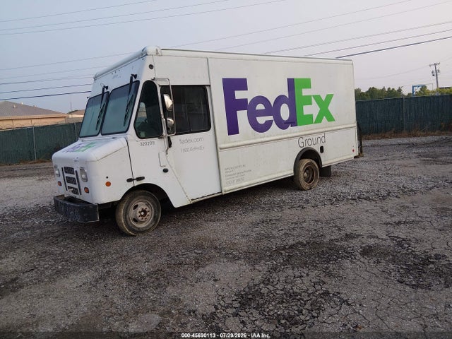2015 Ford E-450 Stripped მანქანა იყიდება აუქციონზე, vin: 1FC3E4KL0FDA30386, აუქციონის ნომერი: 45690113
