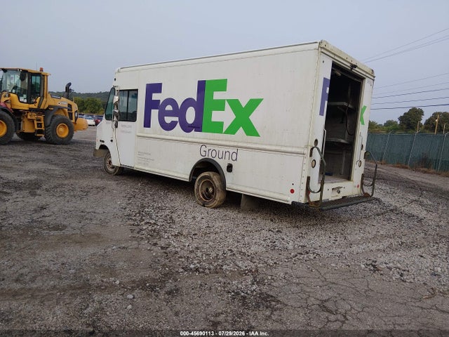 2015 Ford E-450 Stripped მანქანა იყიდება აუქციონზე, vin: 1FC3E4KL0FDA30386, აუქციონის ნომერი: 45690113