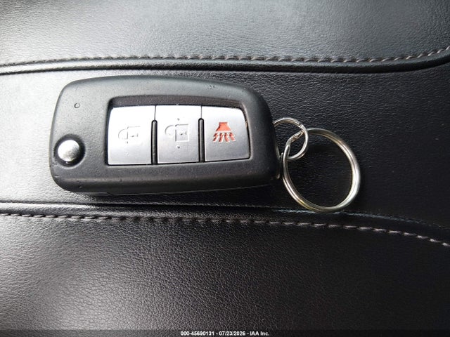 Auction sale of the 2018 Nissan Rogue S, vin: 5N1AT2MT0JC758816, lot number: 45690131