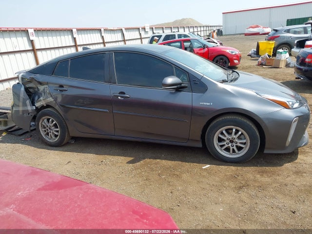 JTDL9RFU1K3001032 Toyota PRIUS XLE