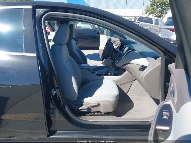 1G1ZB5ST2GF178725 Chevrolet MALIBU LS