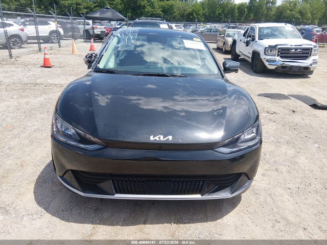 Auction sale of the 2024 Kia Ev6 Wind, vin: KNDC3DLCXR5198295, lot number: 45690141