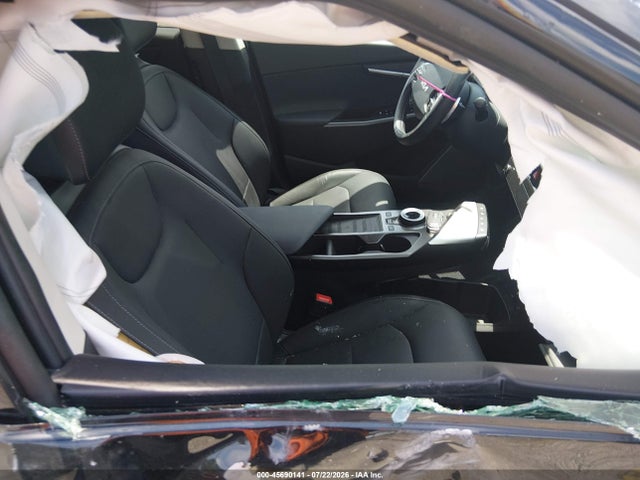 Auction sale of the 2024 Kia Ev6 Wind, vin: KNDC3DLCXR5198295, lot number: 45690141