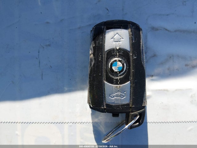 Продажа на аукционе авто 2011 Bmw 328i, vin: WBAPH7C59BE723565, номер лота: 45690159