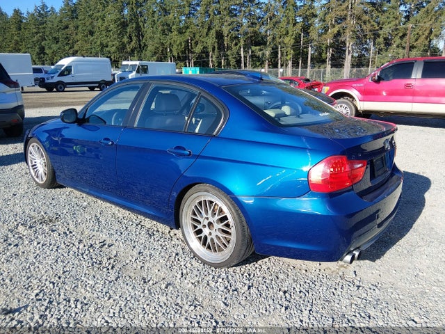 Продажа на аукционе авто 2011 Bmw 328i, vin: WBAPH7C59BE723565, номер лота: 45690159