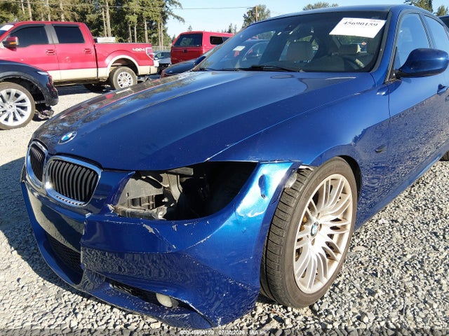 Продажа на аукционе авто 2011 Bmw 328i, vin: WBAPH7C59BE723565, номер лота: 45690159