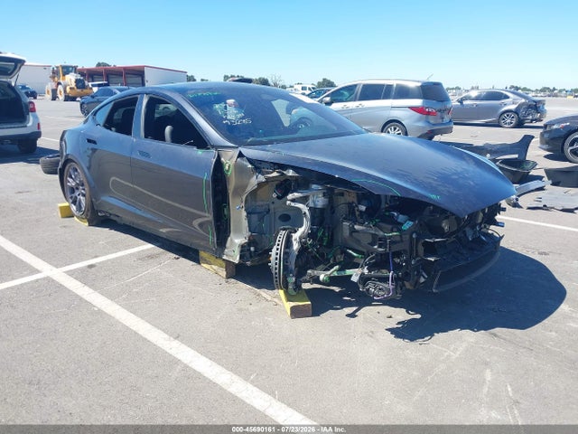Auction sale of the 2025 Tesla Model S Rear-wheel Drive, vin: 5YJSA1E51SF550957, lot number: 45690161