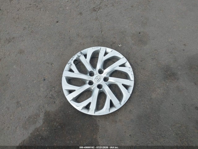 2T1BURHE6KC222469 Toyota COROLLA LE