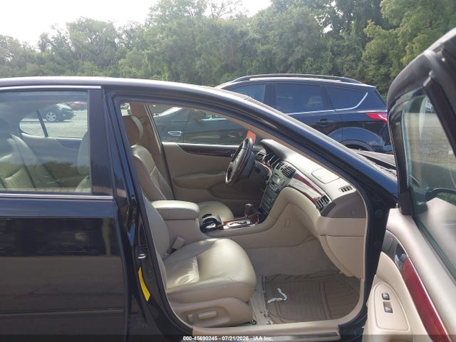 Продаж на аукціоні авто 2003 Lexus Es 300, vin: JTHBF30G136015564, номер лоту: 45690245
