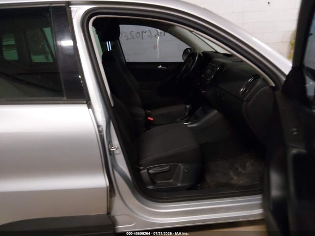 Продаж на аукціоні авто 2013 Volkswagen Tiguan S, vin: WVGBV3AX9DW621842, номер лоту: 45690264