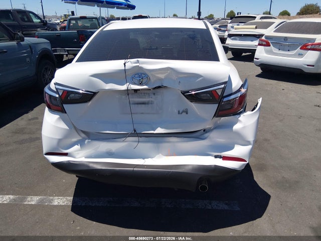 3MYDLBYV6HY161122 Toyota YARIS IA
