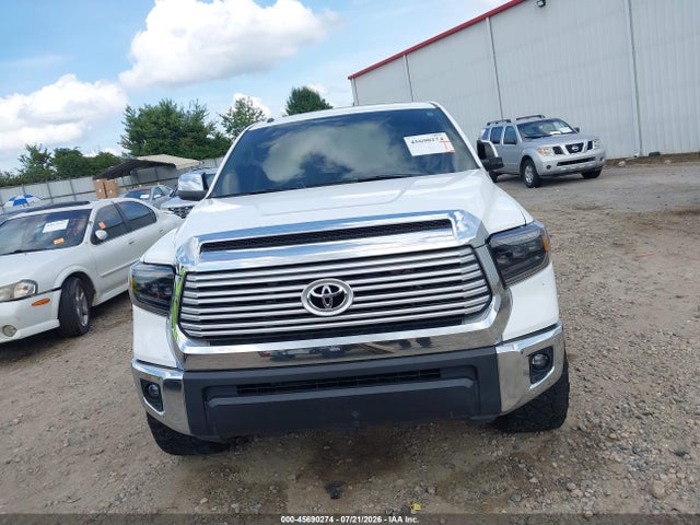 45690274 :رقم المزاد ، 5TFFW5F16GX202512 vin ، 2016 Toyota Tundra Limited 5.7l V8 مزاد بيع