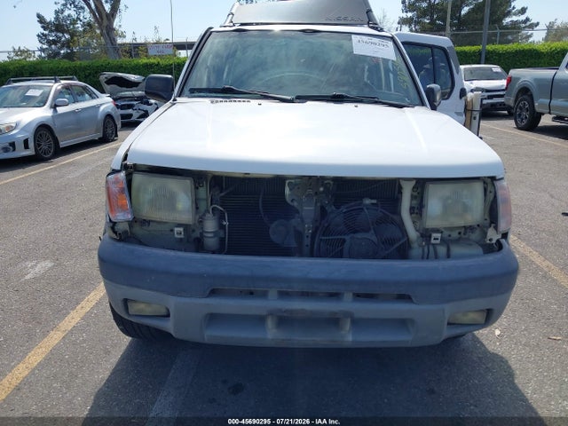 45690295 :رقم المزاد ، 5N1ED28TXYC590542 vin ، 2000 Nissan Xterra Se/xe مزاد بيع