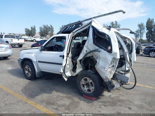 45690295 :رقم المزاد ، 5N1ED28TXYC590542 vin ، 2000 Nissan Xterra Se/xe مزاد بيع