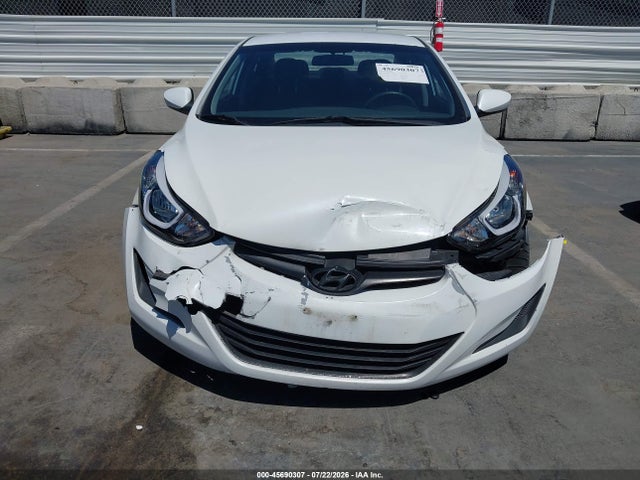45690307 :رقم المزاد ، 5NPDH4AE8GH713589 vin ، 2016 Hyundai Elantra Se مزاد بيع
