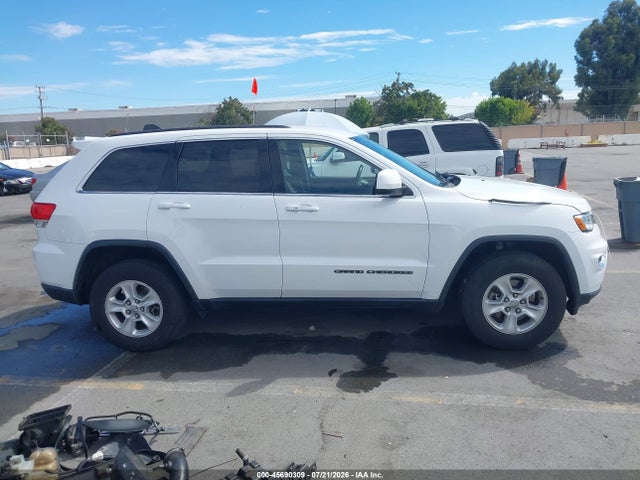 Jeep Grand Cherokee Laredo 2017 1C4RJFAG8HC622360 Image 14