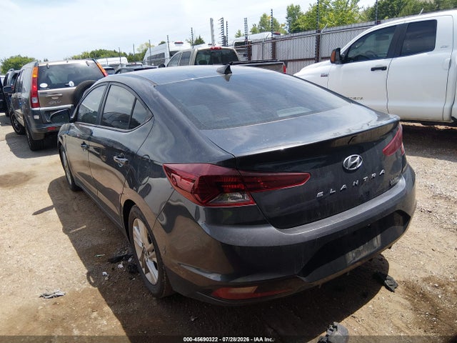 2020 Hyundai Elantra Value Edition მანქანა იყიდება აუქციონზე, vin: 5NPD84LF4LH584492, აუქციონის ნომერი: 45690322