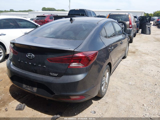 2020 Hyundai Elantra Value Edition მანქანა იყიდება აუქციონზე, vin: 5NPD84LF4LH584492, აუქციონის ნომერი: 45690322