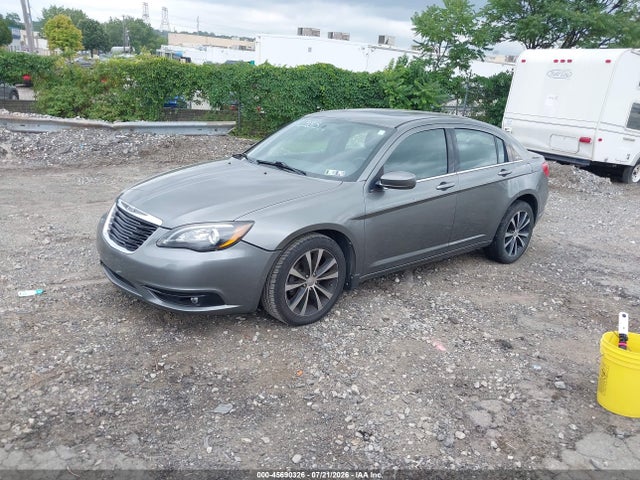 Aukcja sprzedaży 2013 Chrysler 200 Touring, vin: 1C3CCBBB1DN676680, numer aukcji: 45690326