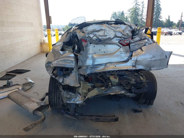 Продаж на аукціоні авто 2015 Ford Fusion Hybrid Titanium, vin: 3FA6P0RU3FR214331, номер лоту: 45690341