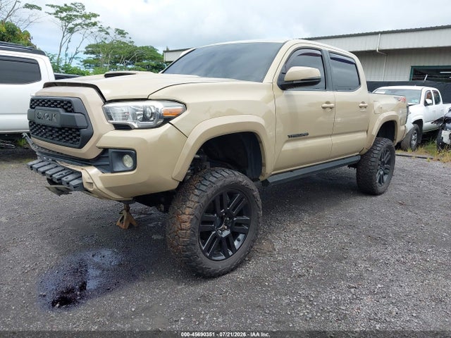 Aukcja sprzedaży 2017 Toyota Tacoma Trd Sport, vin: 5TFCZ5AN1HX110147, numer aukcji: 45690351