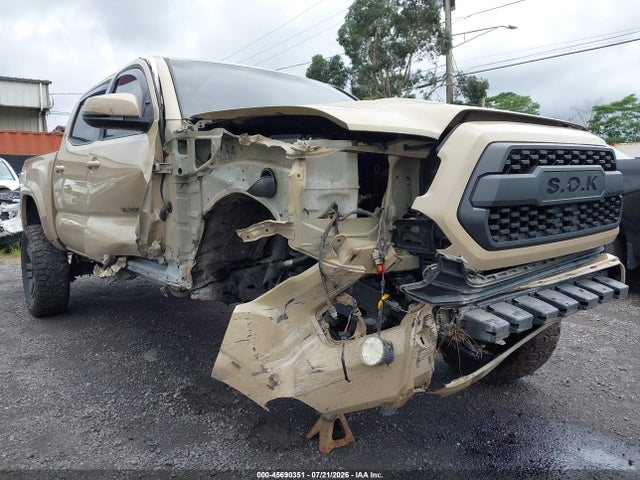Aukcja sprzedaży 2017 Toyota Tacoma Trd Sport, vin: 5TFCZ5AN1HX110147, numer aukcji: 45690351